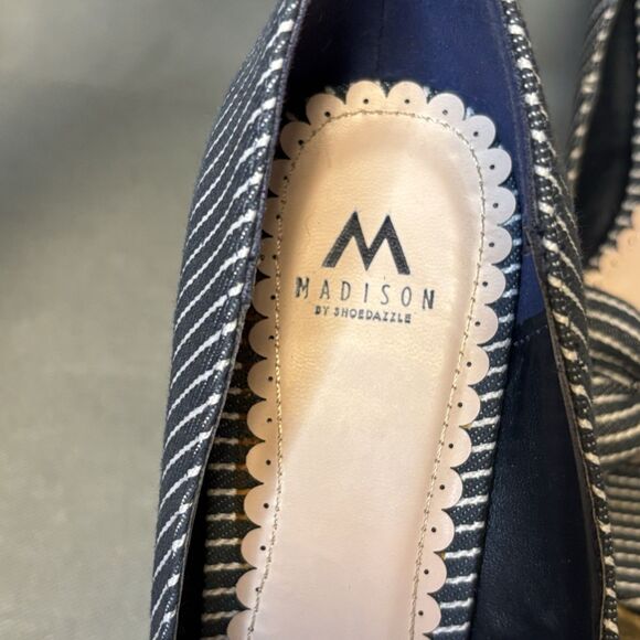 Shoedazzle Wedge Heels Size 9.5 US Navy/White w/Bow & Ankle Strap-New - Picture 7 of 9